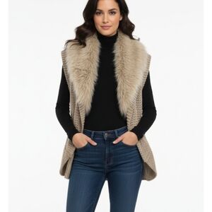 Elegant Beige Sweater with Faux Fur Trim